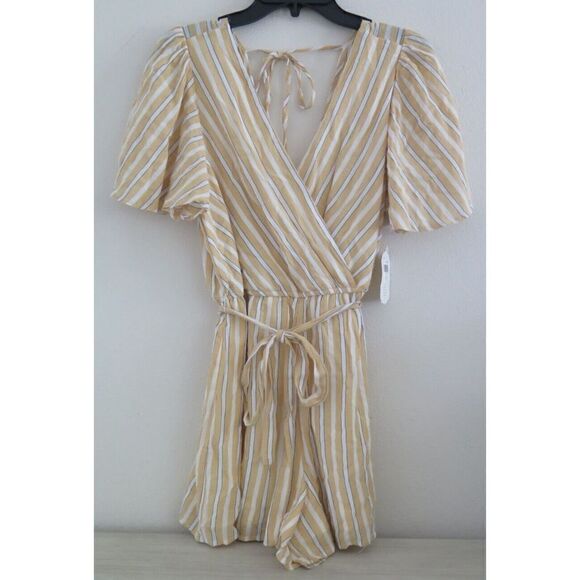 Altar'd State 26U2354EUI Womens Sz XL Mustard/Navy Striped Sleeveless Romper $70 - Picture 1 of 8